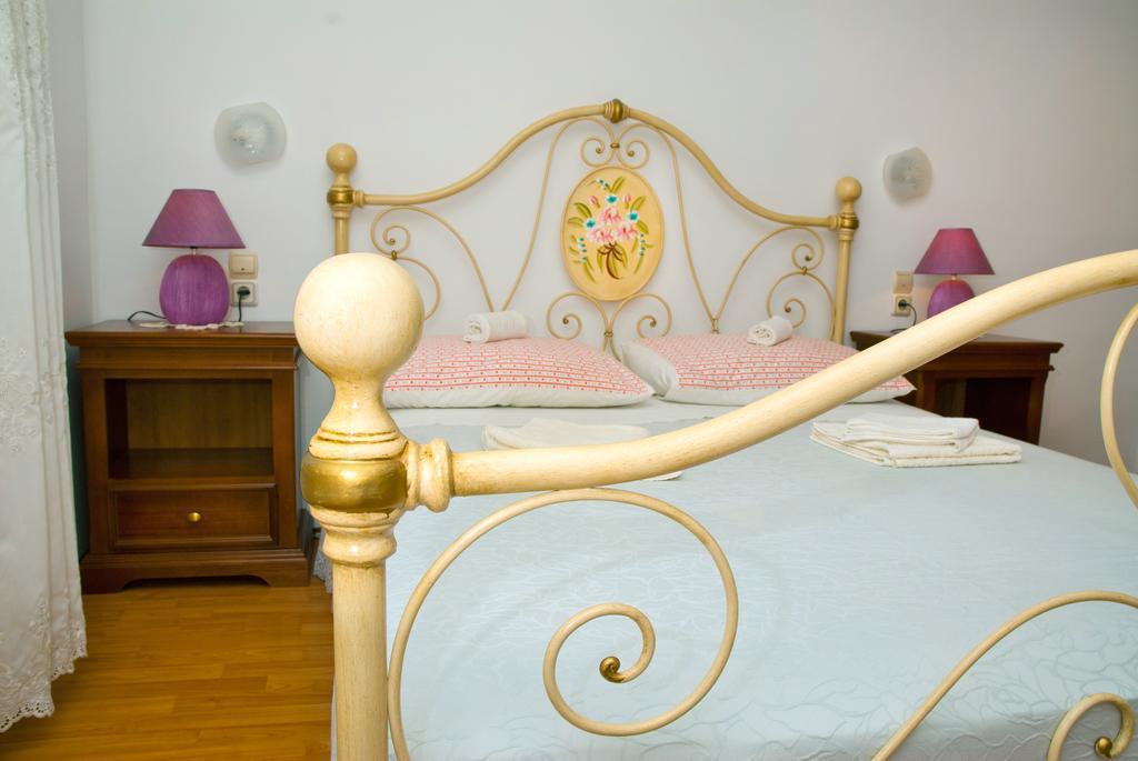 House Soni - 800 M From The Sea Villa โรวีน ห้อง รูปภาพ